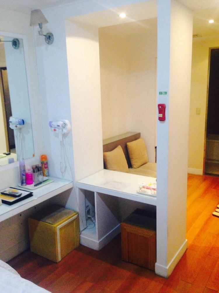 Bali Tourist Hotel Seoul Bagian luar foto